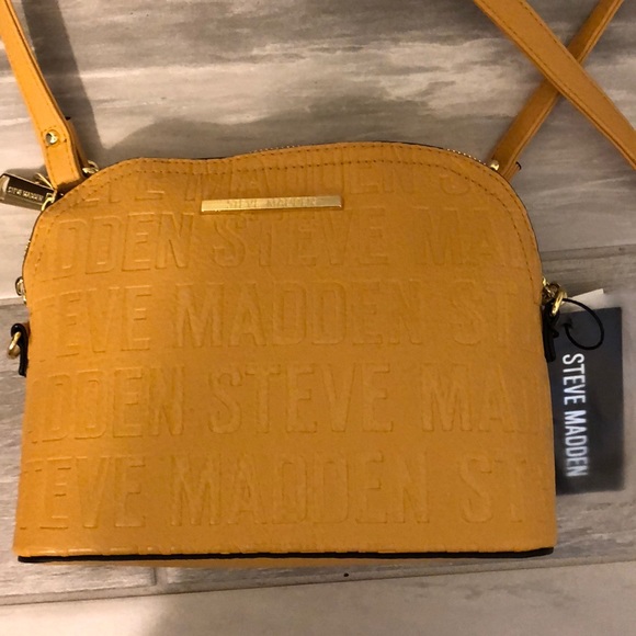 Steve Madden Bmarilyn Crossbody Bag In Mustard - Picture 2 of 8